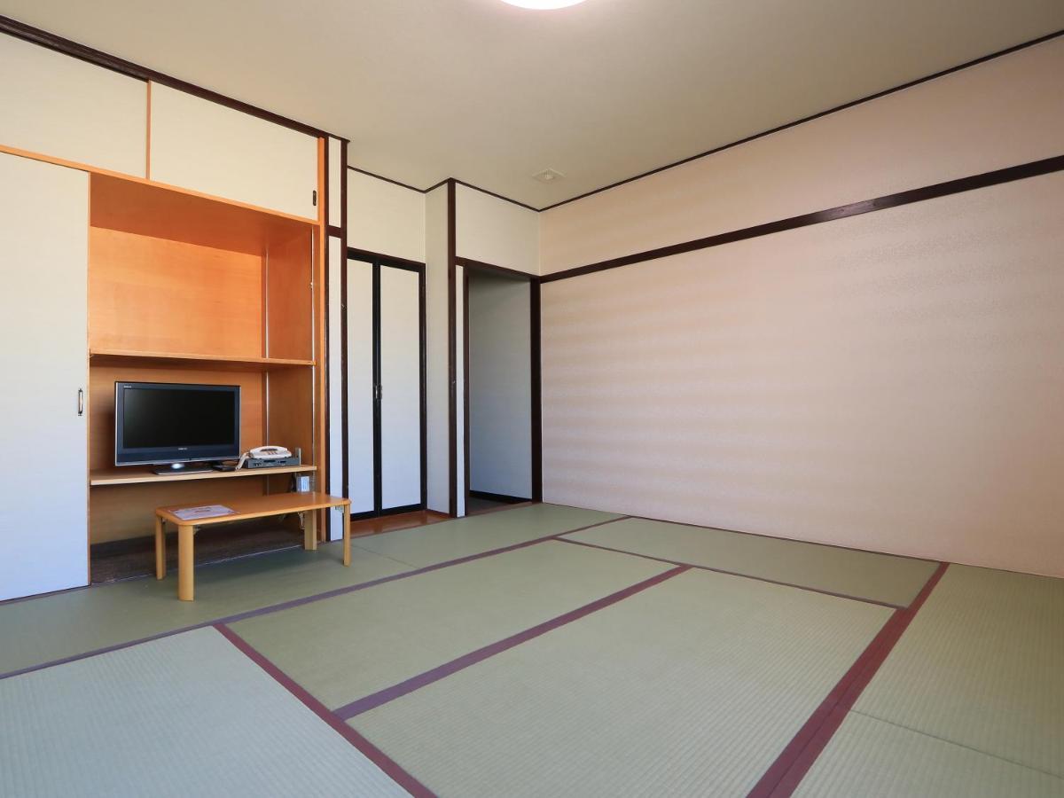 Fuji-Shi Business Hotel Furuiya Ryokan Fuji  Exterior foto